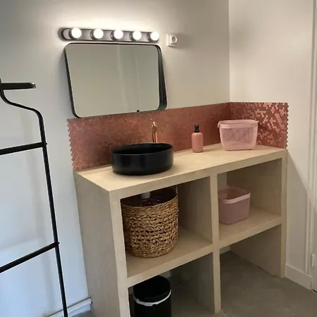 - Maison Julou - Piscine Chauffee A 32c Cassis